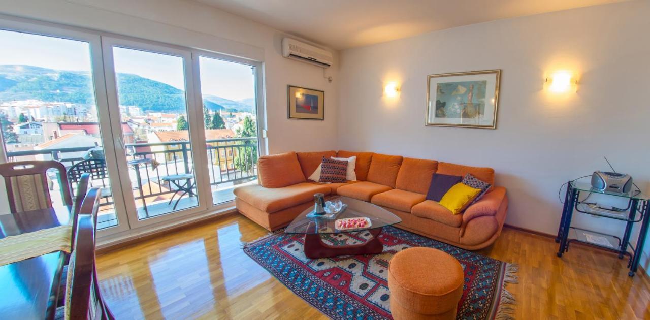 Apartment Italy - Promenade Мостар Екстериор снимка
