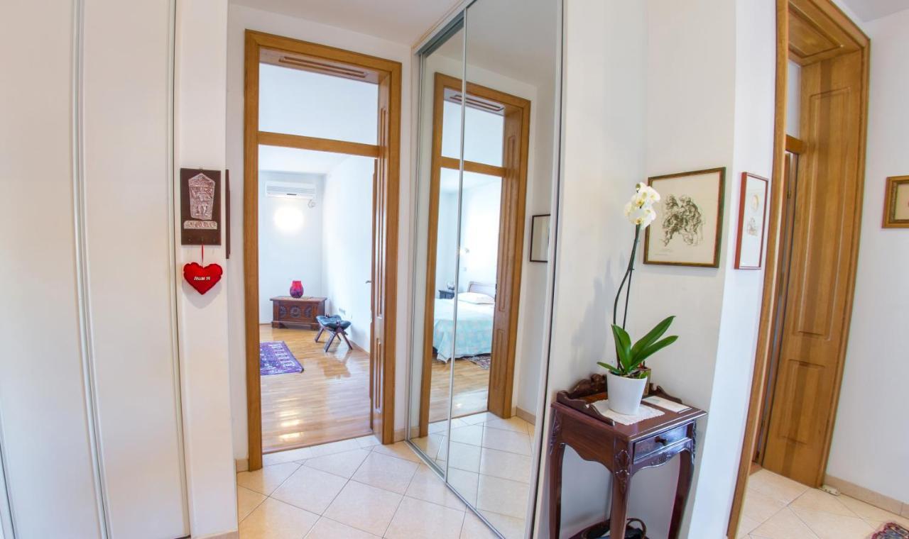 Apartment Italy - Promenade Мостар Екстериор снимка